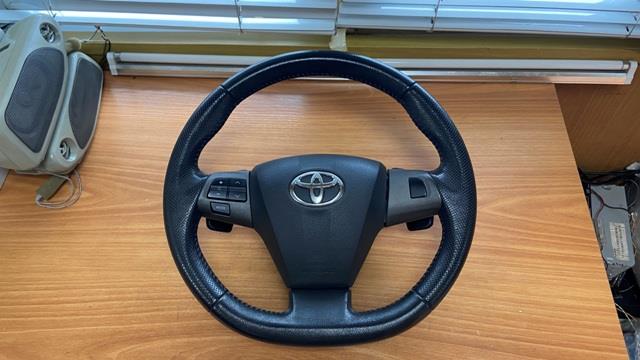 руль Toyota Vanguard