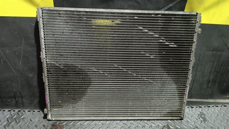 Радиатор кондиционера Тойота Хайлюкс Сурф во Владивостоке 1054401