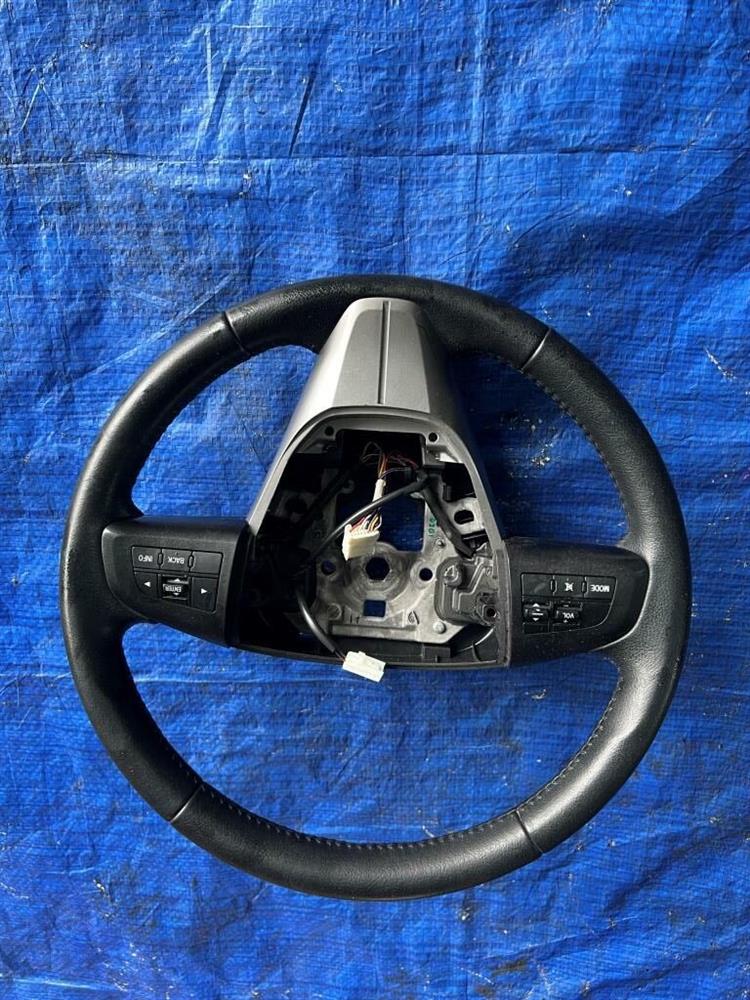 Руль Mazda Axela