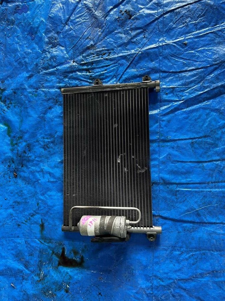 Радиатор кондиционера Сузуки Джимни во Владивостоке 245919