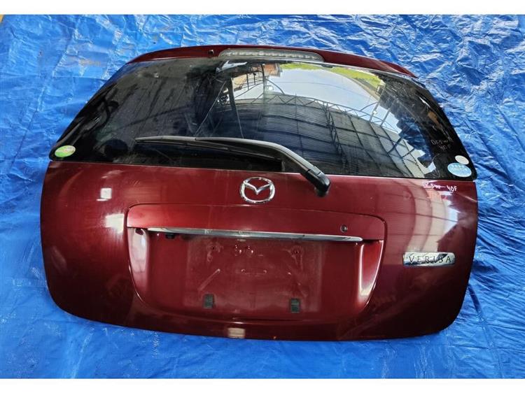Дверь задняя Mazda Verisa