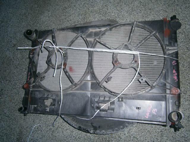 Диффузор радиатора Мазда МПВ во Владивостоке 31232