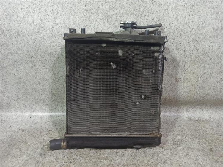 Радиатор основной Сузуки Альто во Владивостоке 331682