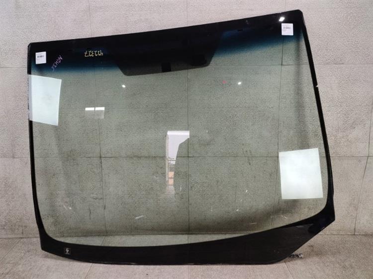 Лобовое стекло Тойота Веллфайр во Владивостоке 422327