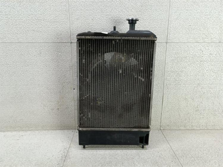 Радиатор основной Мицубиси ЕК во Владивостоке 450841