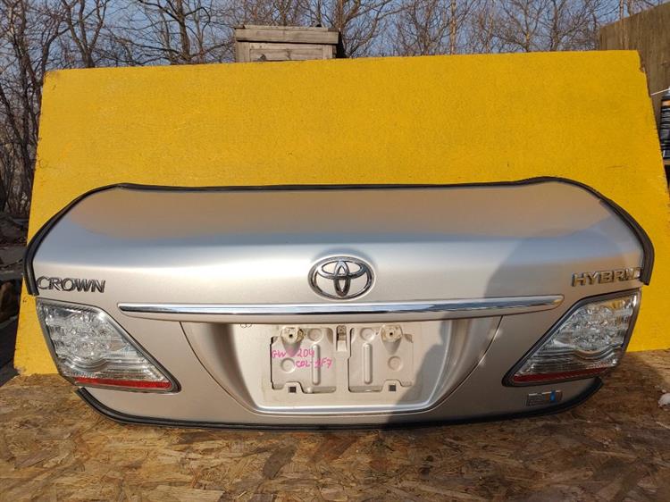 Крышка багажника Тойота Краун во Владивостоке 50774