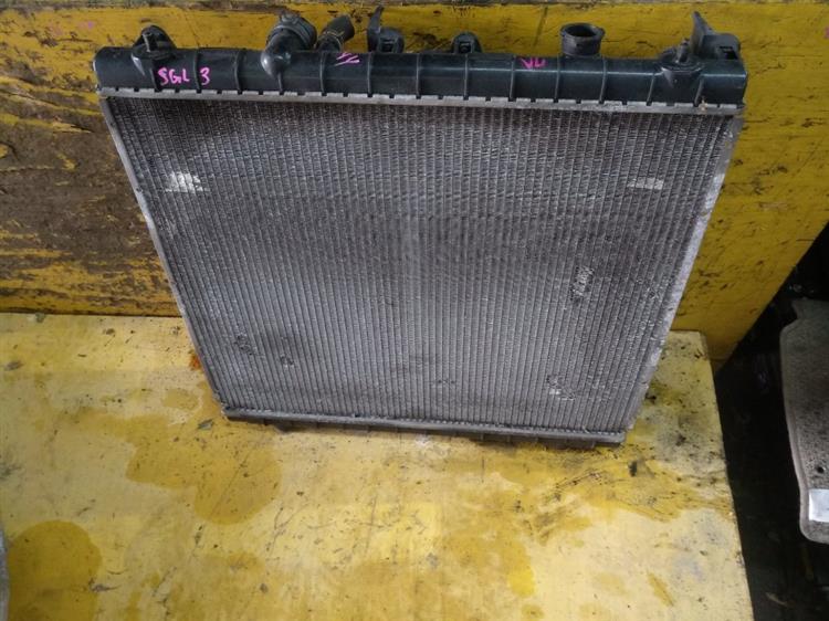 Радиатор основной Мазда Бонго во Владивостоке 66162