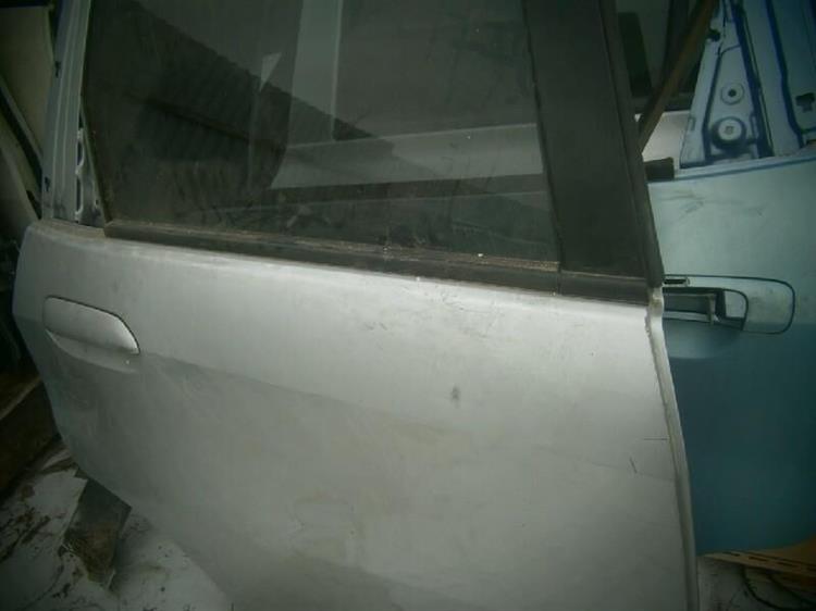 Дверь Хонда Фит во Владивостоке 76335