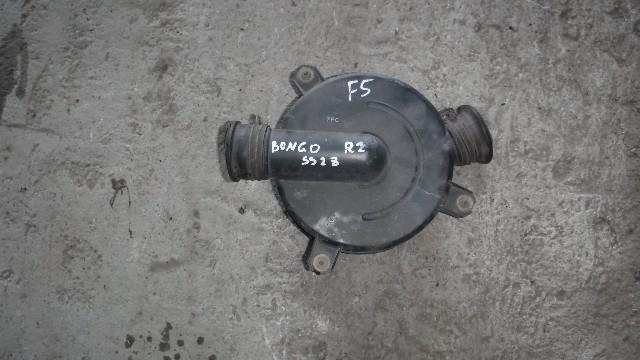 Корпус воздушного фильтра Mazda Bongo